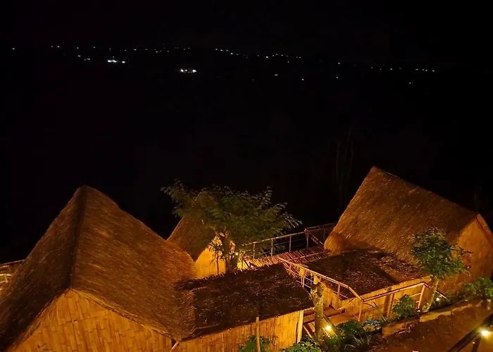 Wanagiri Sunset Glamping Campo de lujo