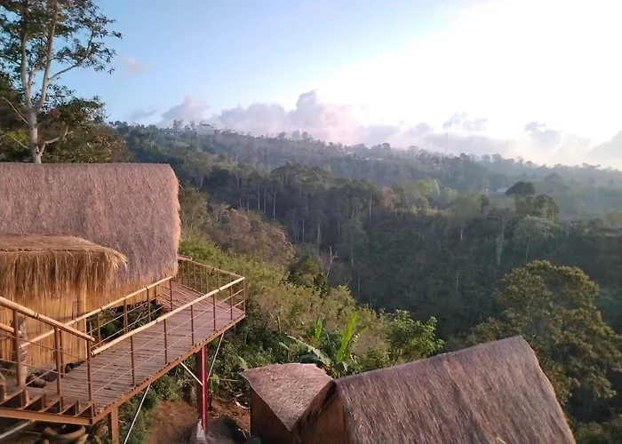 Wanagiri Sunset Glamping Gitgit